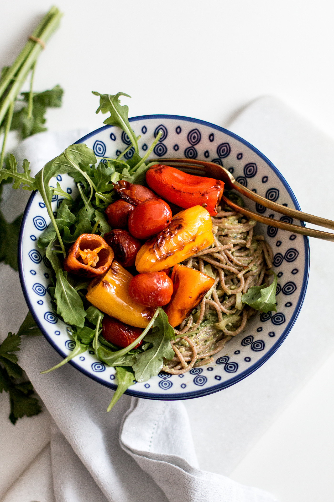 RECIPE: creamy avocado pasta (vegan)