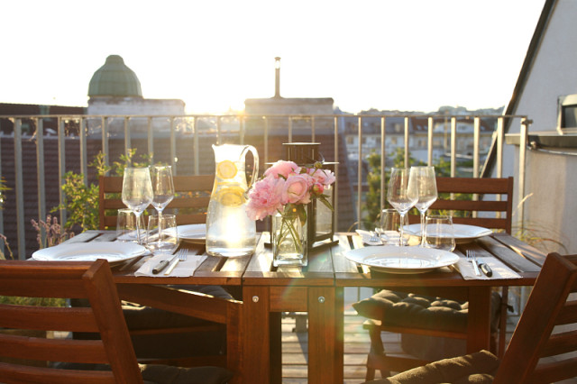 FOR THE HOME: al fresco dining