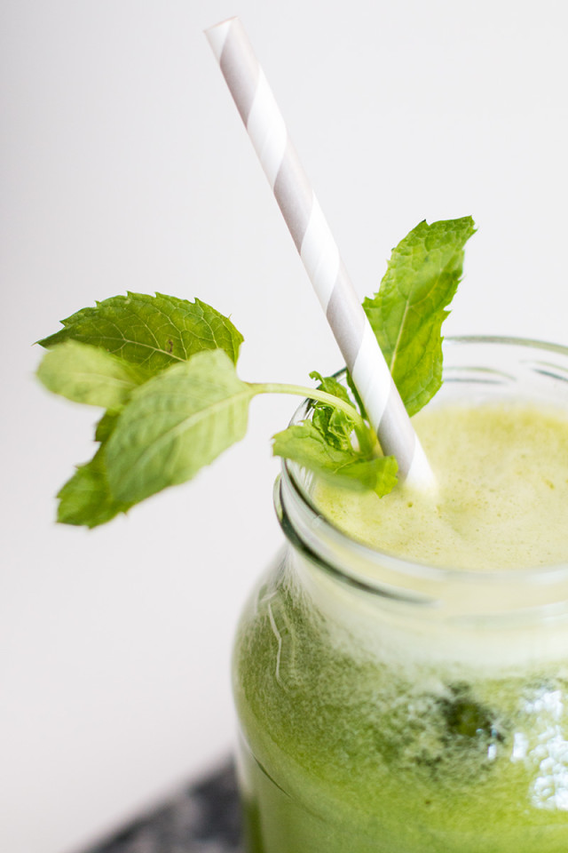 RECIPE: detox deluxe green juice