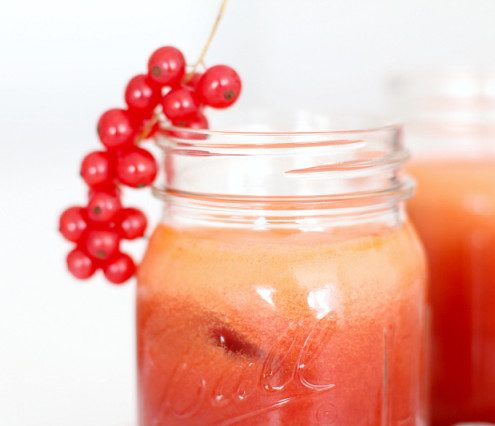 RECIPE: Red Juice with Watermelon & Beetroot