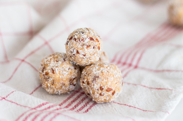 RECIPE: no-bake peanut butter power balls - Bikinis & Passports