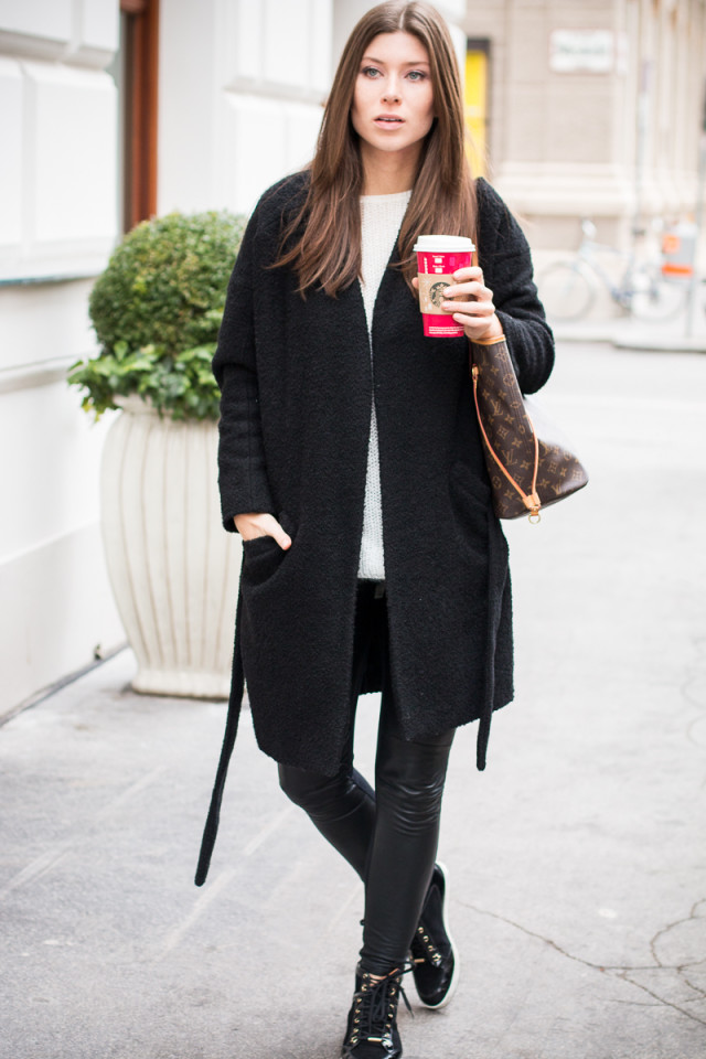 OUTFIT: basic