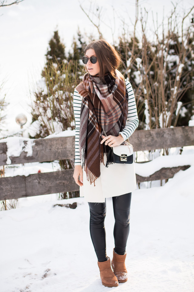 a winter walk with Zalando - Bikinis & Passports