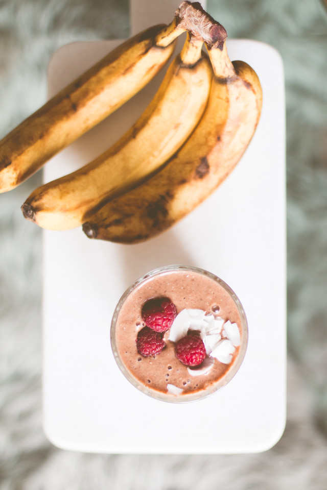 Chocolate Banana Breakfast Smoothie | Bikinis & Passports