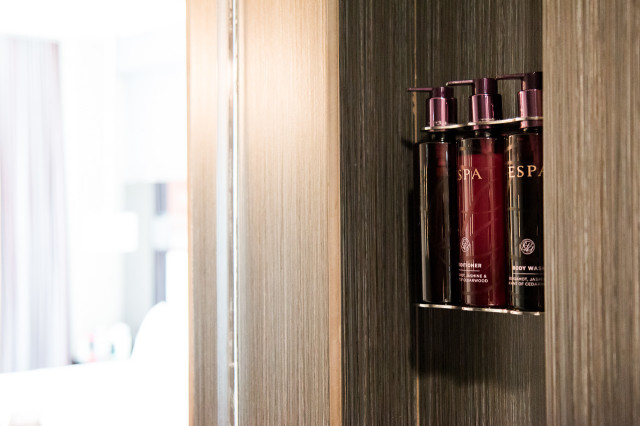 The Joule Hotel Dallas - Review | Bikinis & Passports