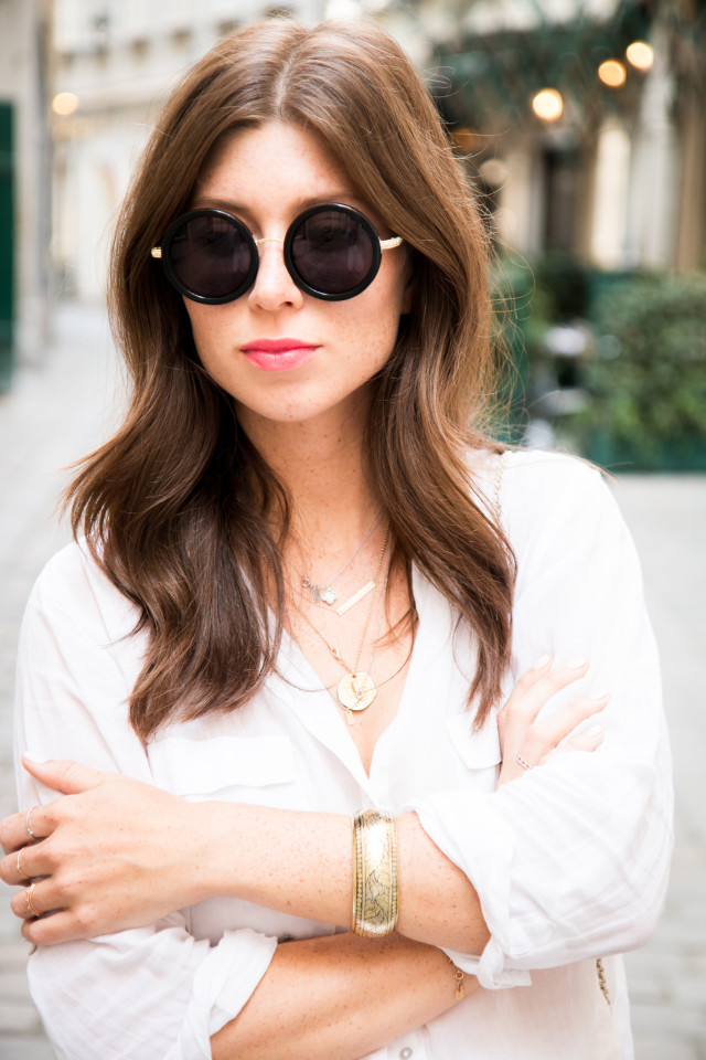 Douglas Beautystories: Bright Lips For Summer | Bikinis & Passports