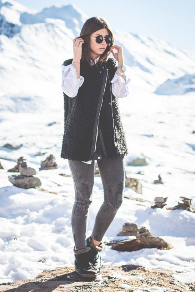 OUTFIT: timmelsjoch tyrol | Bikinis & Passports