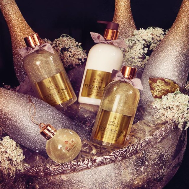 Advent Calendar Day 12: Molton Brown Vintage 2015 Christmas Edition | Bikinis & Passports