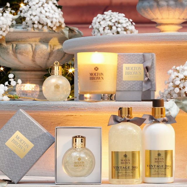 Advent Calendar Day 12: Molton Brown Vintage 2015 Christmas Edition | Bikinis & Passports