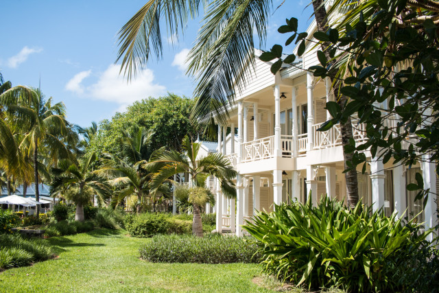 HOTEL REVIEW: Heritage Resort Le Telfair Golf & Spa Resort | Bikinis & Passports