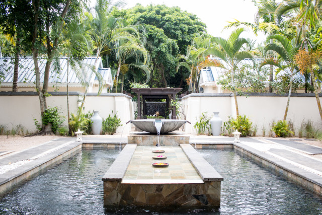 HOTEL REVIEW: Heritage Resort Le Telfair Golf & Spa Resort | Bikinis & Passports