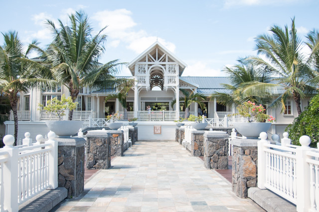 HOTEL REVIEW: Heritage Resort Le Telfair Golf & Spa Resort | Bikinis & Passports