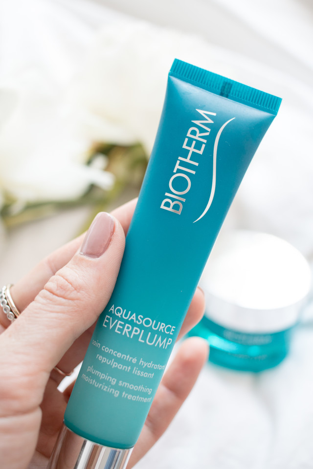 Biotherm Aquasource Everplump Review | Bikinis & Passports