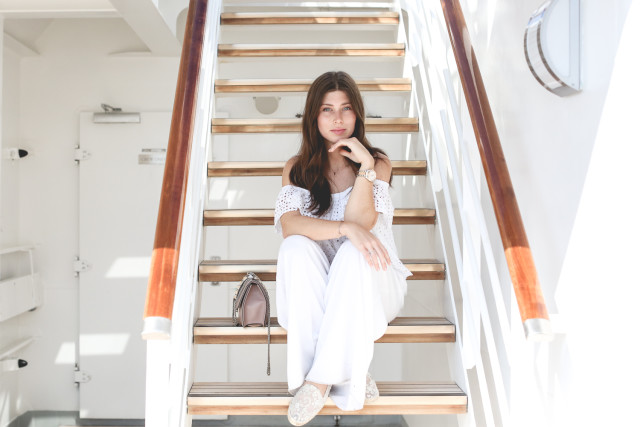 OUTFIT: all white cruise attire | Bikinis & Passports