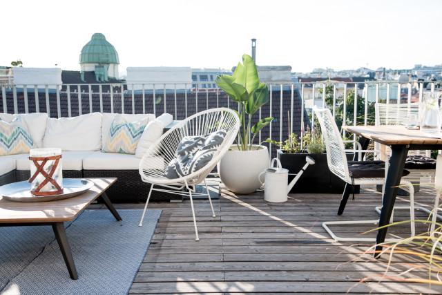 Rooftop Living Room: Our Perfect Outdoor Space For Summer | Bikinis & Passports