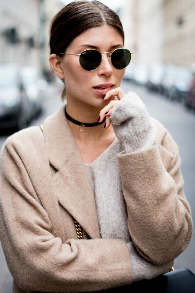 OUTFIT: oversize camel coat | Bikinis & Passports