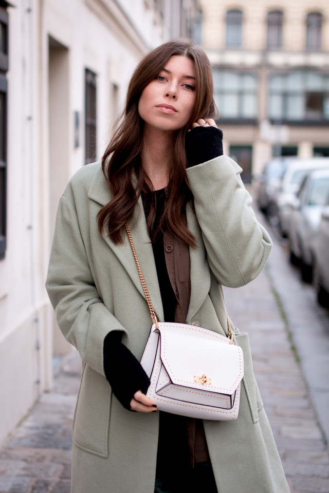 OUTFIT: Bally Suzy Bag | Bikinis & Passports