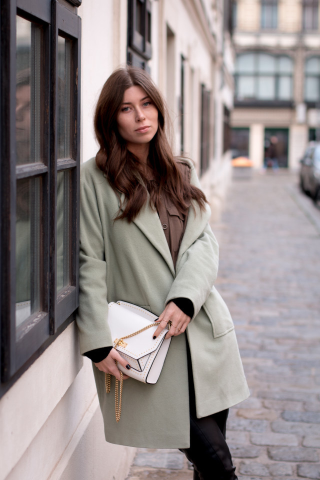 OUTFIT: Bally Suzy Bag | Bikinis & Passports