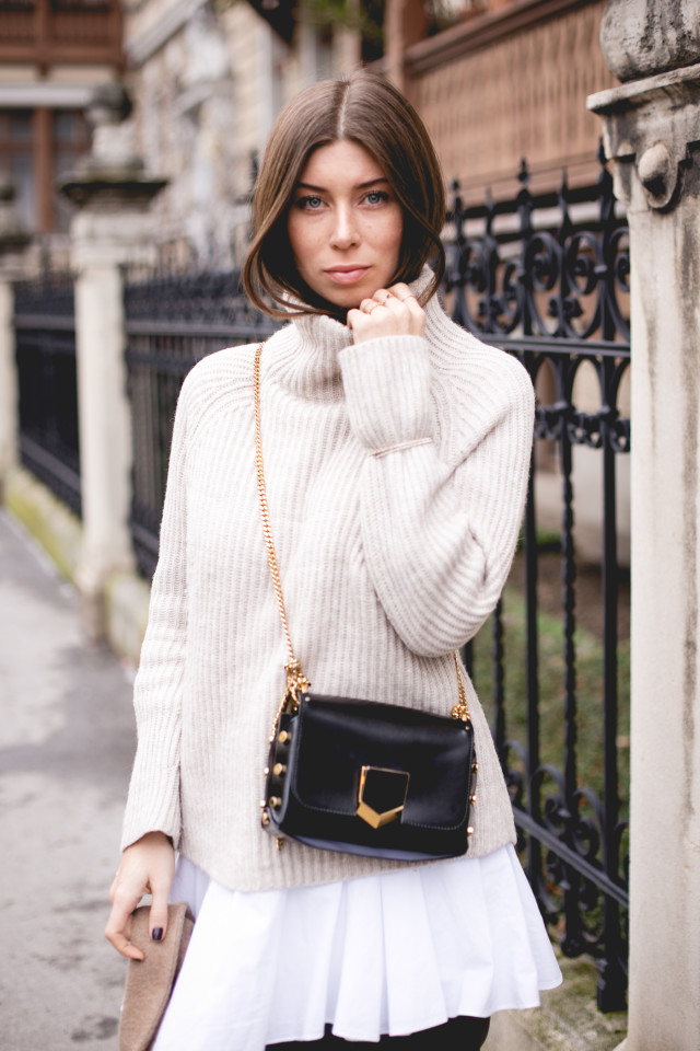 OUTFIT: winter layers | Bikinis & Passports