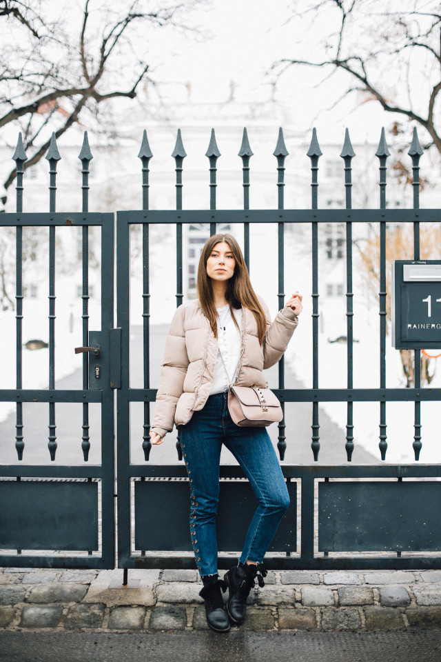 OUTFIT: studded mom jeans + chloé boots | Bikinis & Passports