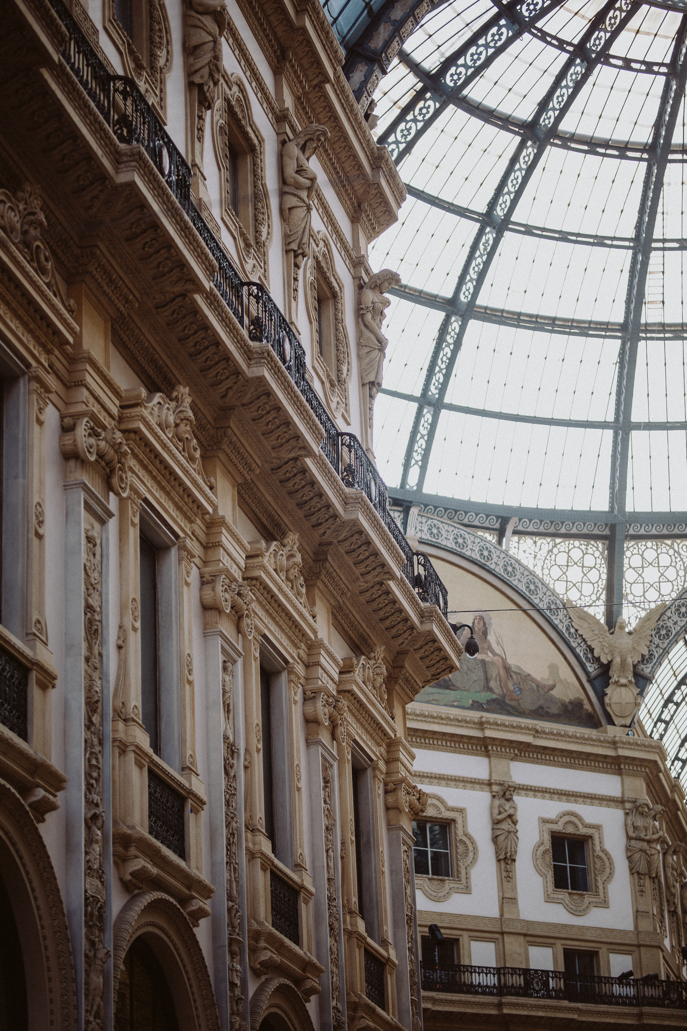 Galleria Vittorio Emanuele II Milan - Bikinis & Passports