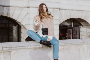London Travel Diary | Bikinis & Passports