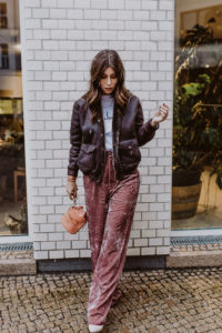 Mango pink velvet pants | Bikinis & Passports