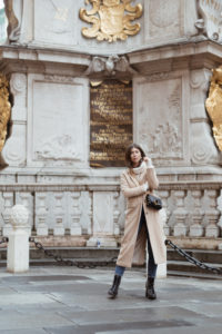 Shades of Autumn: Beige & Camel |Bikinis & Passports