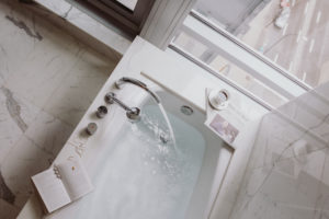 Vancouver Travel Diary: Shangri-La Vancouver Hotel Review - Love Daily Dose