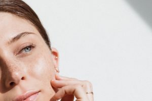 Lash Lifting Vienna: Envy Studio Vienna - Bikinis & Passports